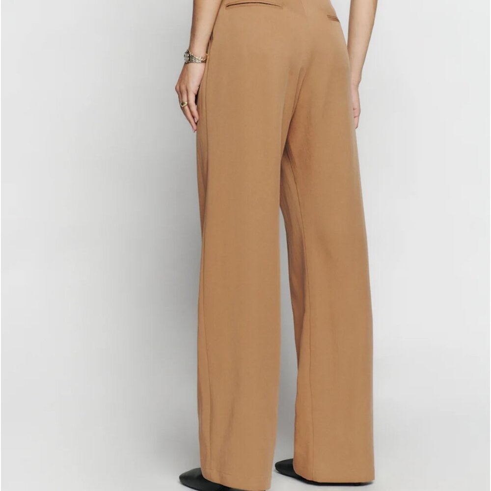 Reformation Mason Pant in Camel (Size 2)